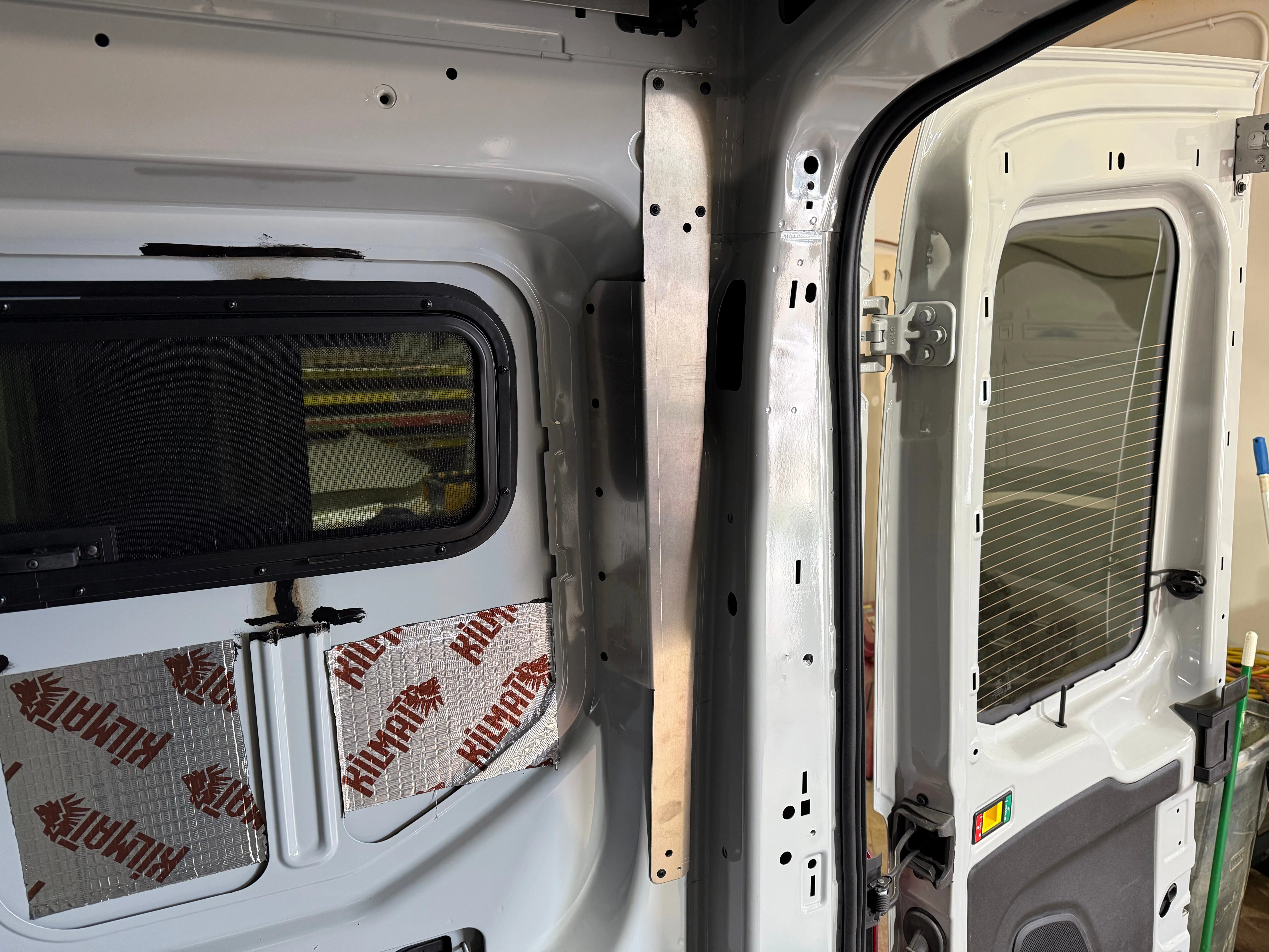 AVC RIG Ford Transit Van Furring Kit - Image 7