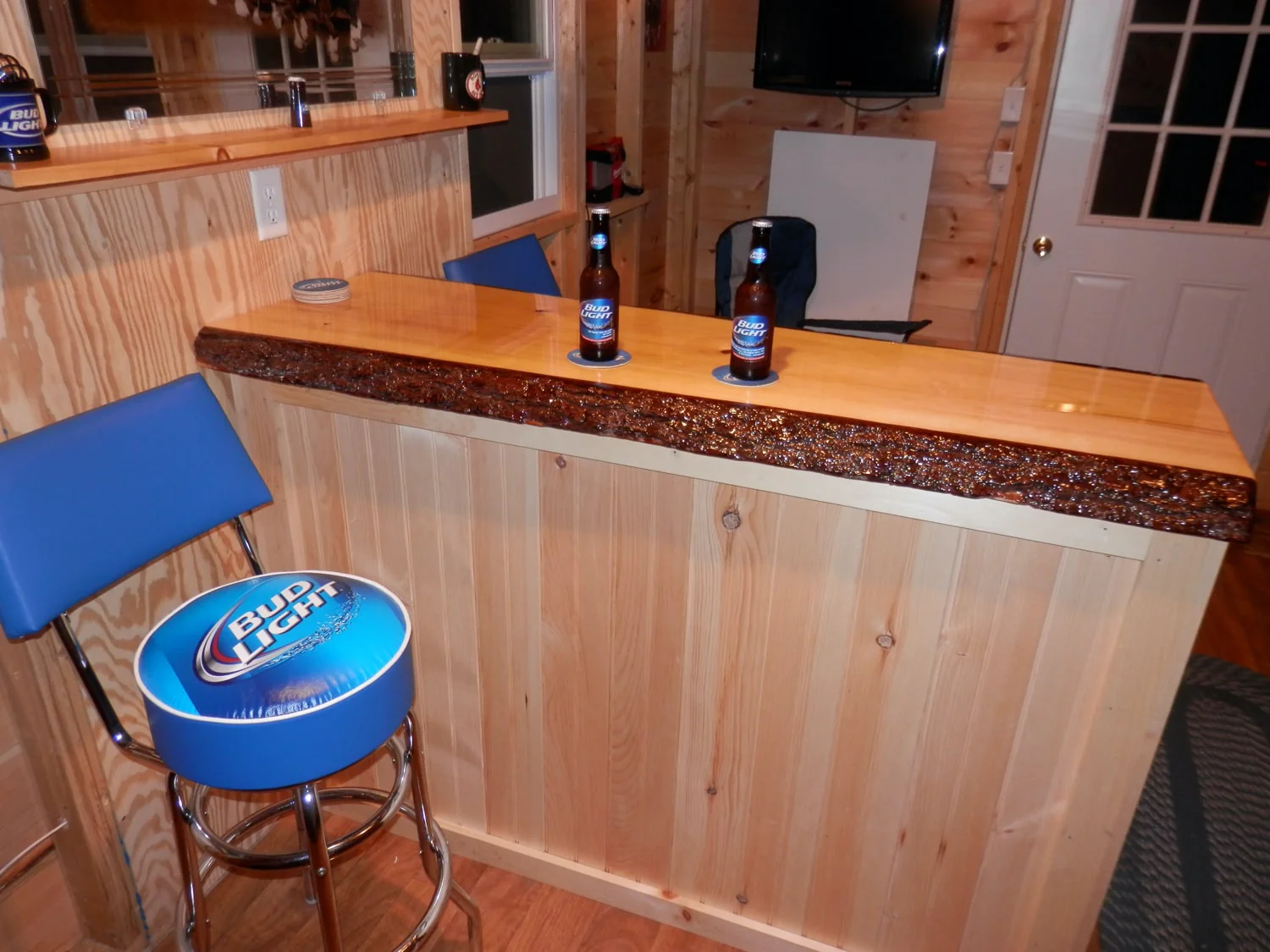 Bar Top and Table Top Clear Epoxy Resin 2 Gallons - Image 5