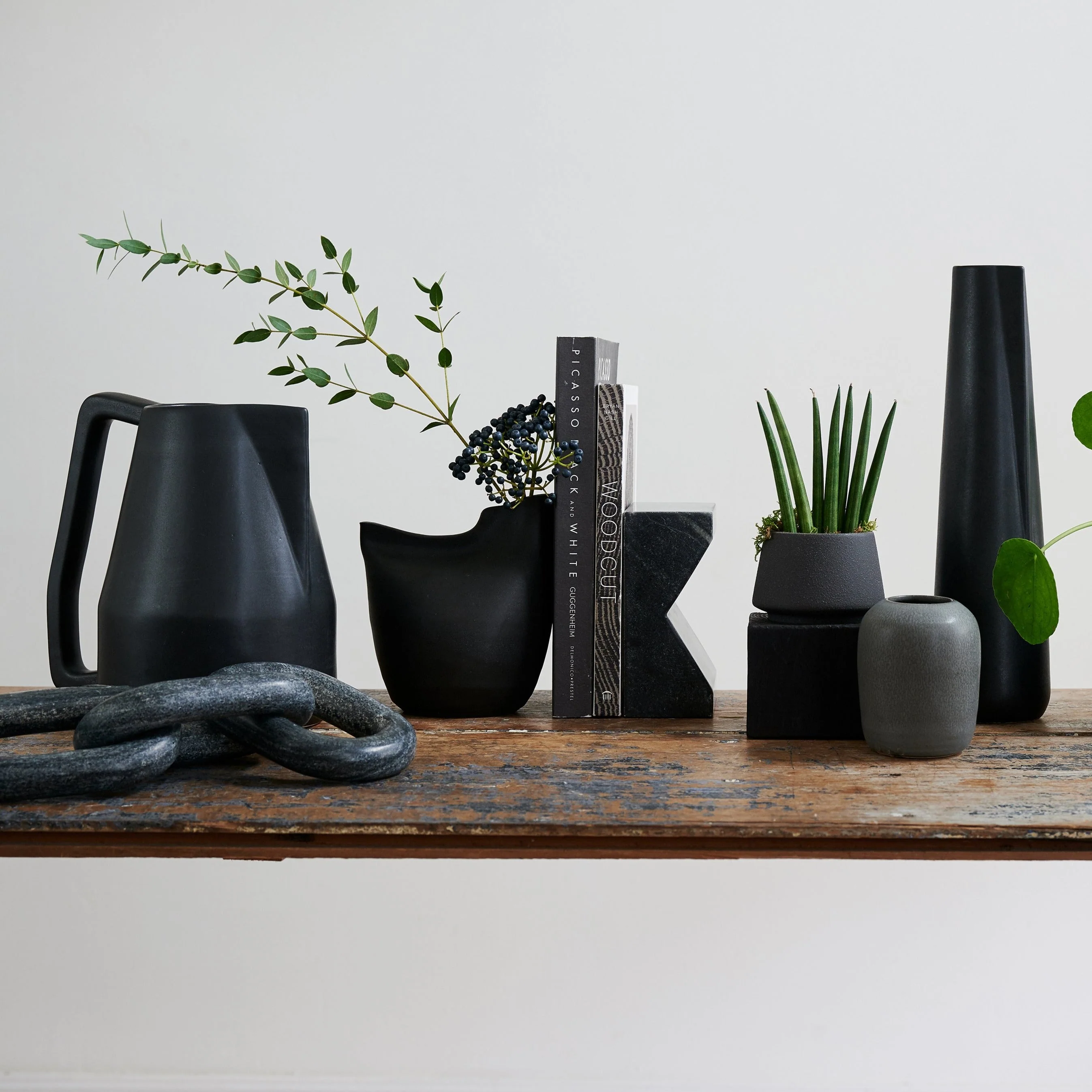 Bird Vase, Black - Image 10