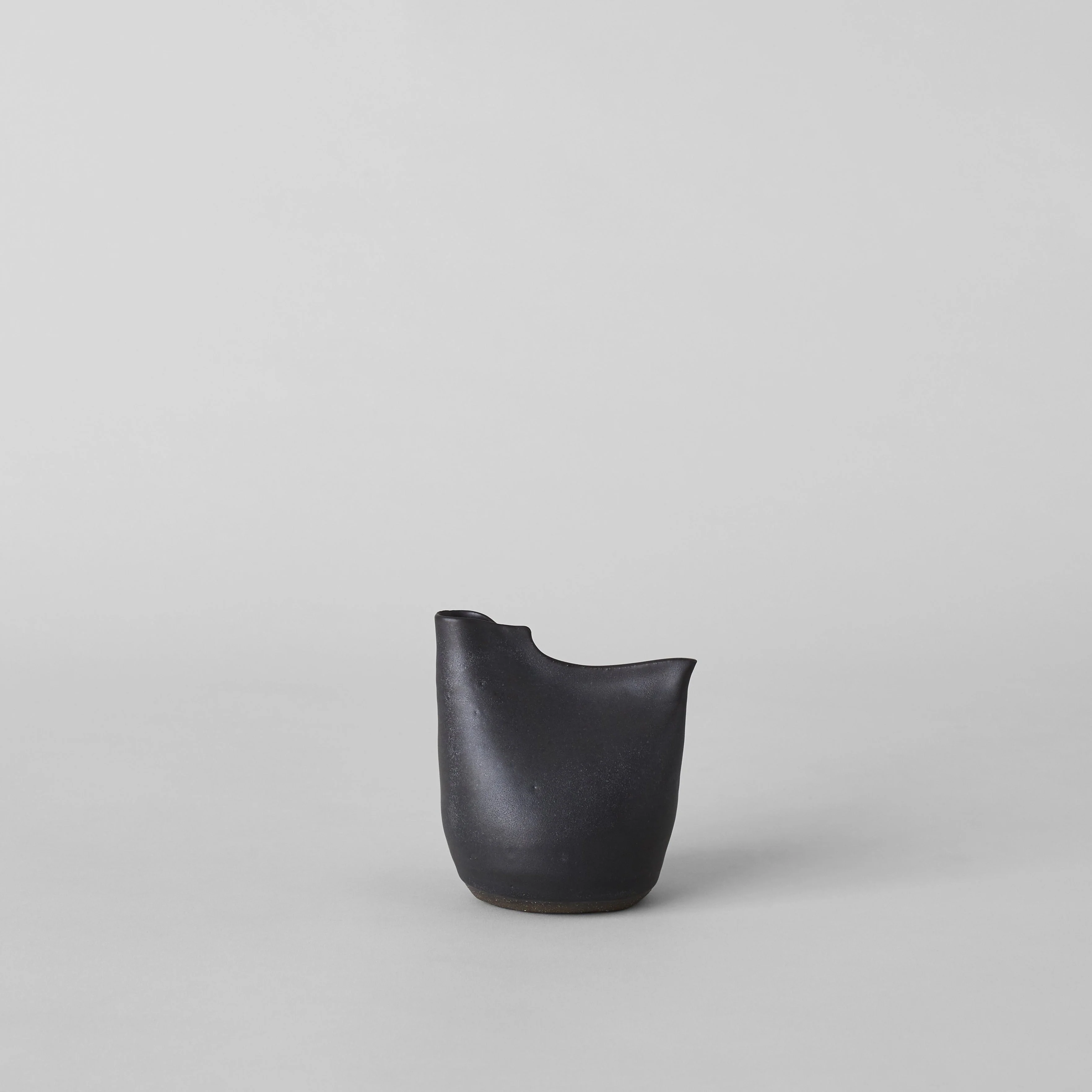 Bird Vase, Black - Image 5