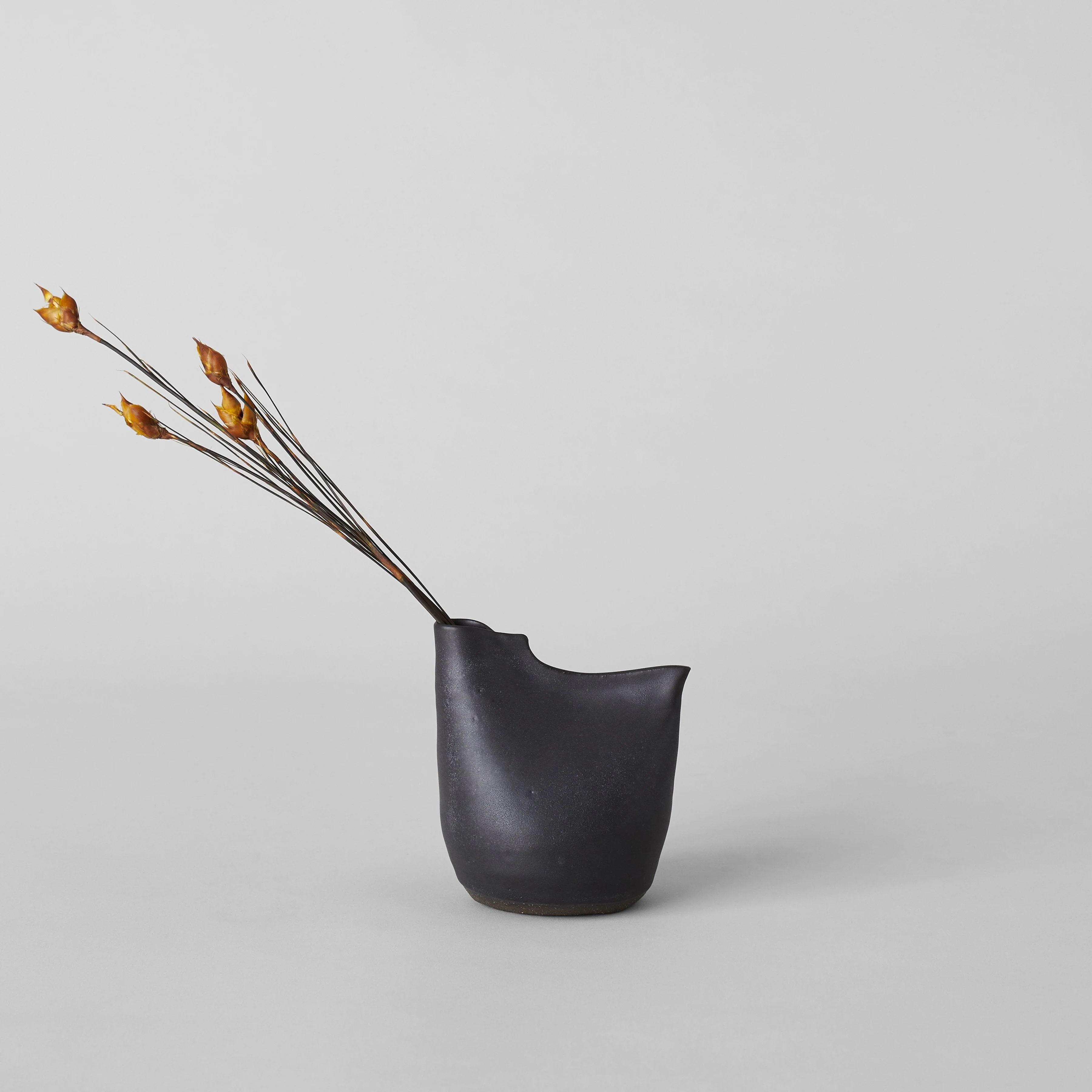 Bird Vase, Black - Image 6