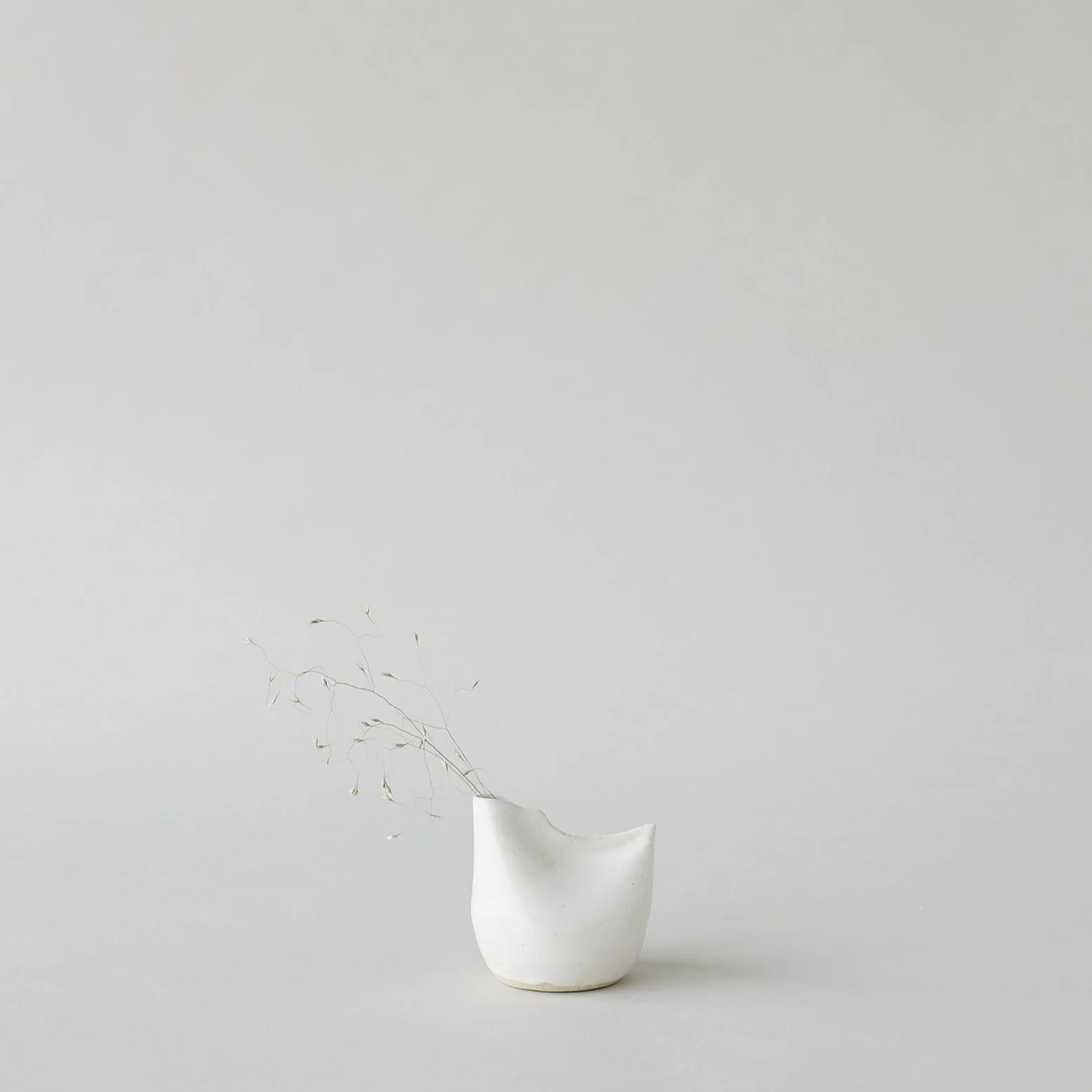 Bird Vase, White - Image 4