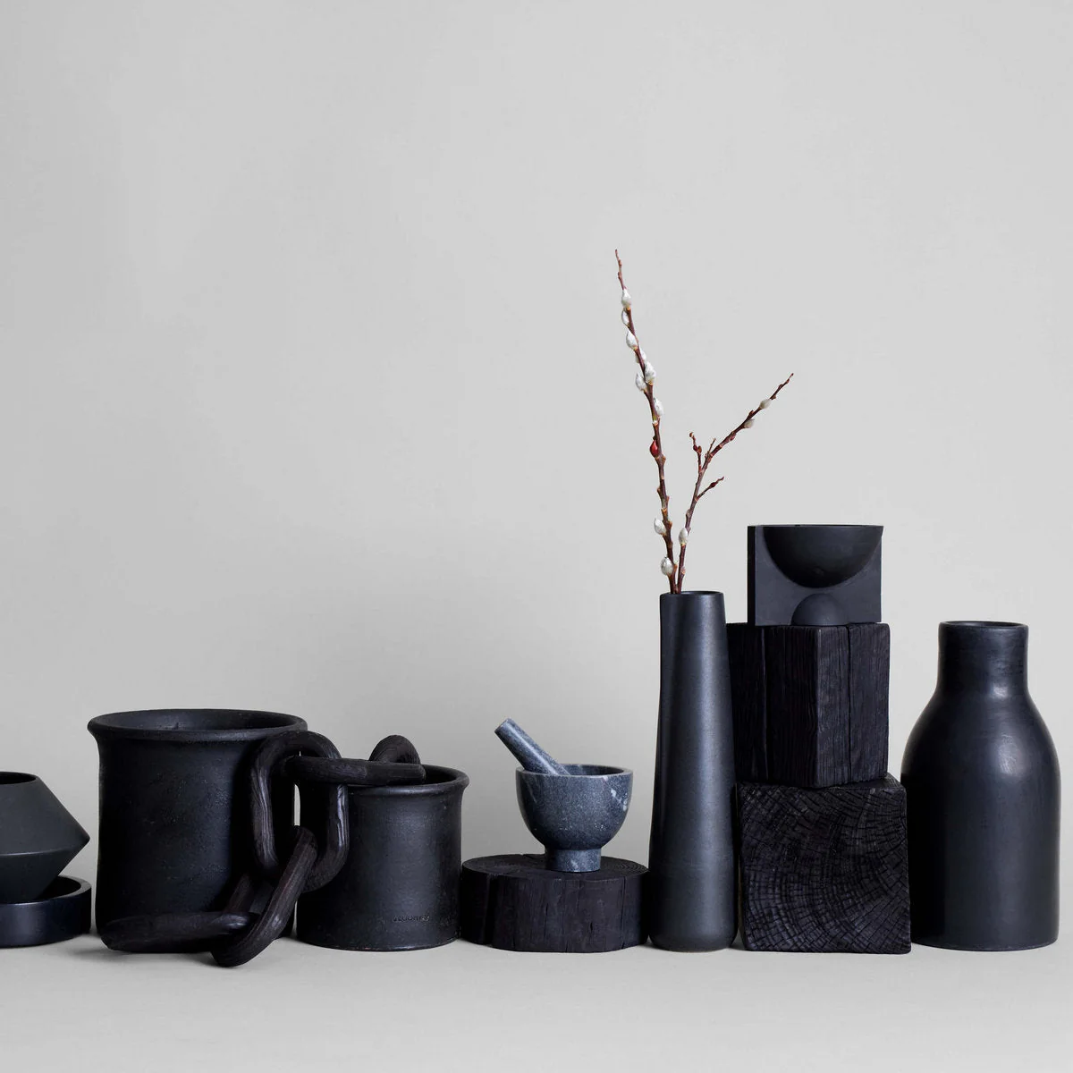 Black Novah Pitcher - Image 13