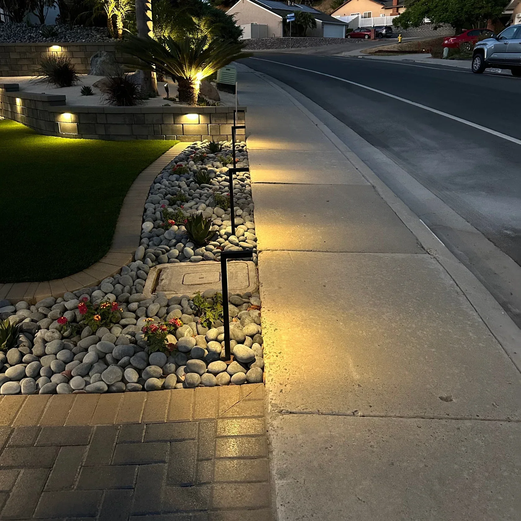 BPLP03 Aspen Brass Path Light Low Voltage Outdoor Lighting - Image 13
