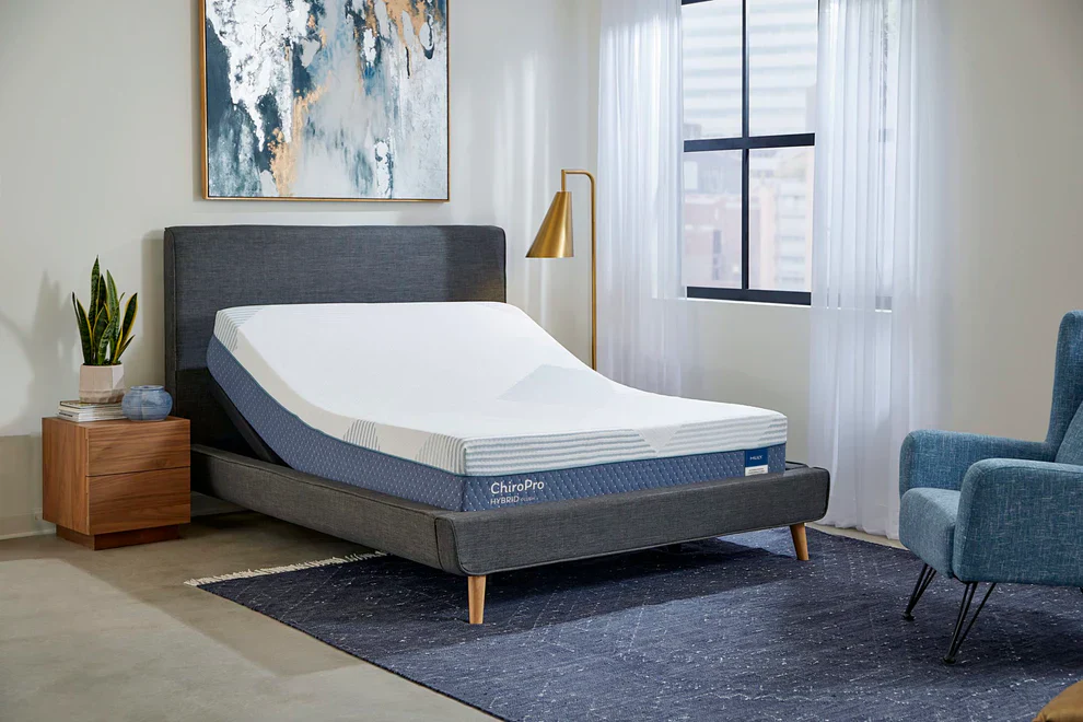 ChiroPro Hybrid Plush Mattress - Image 3