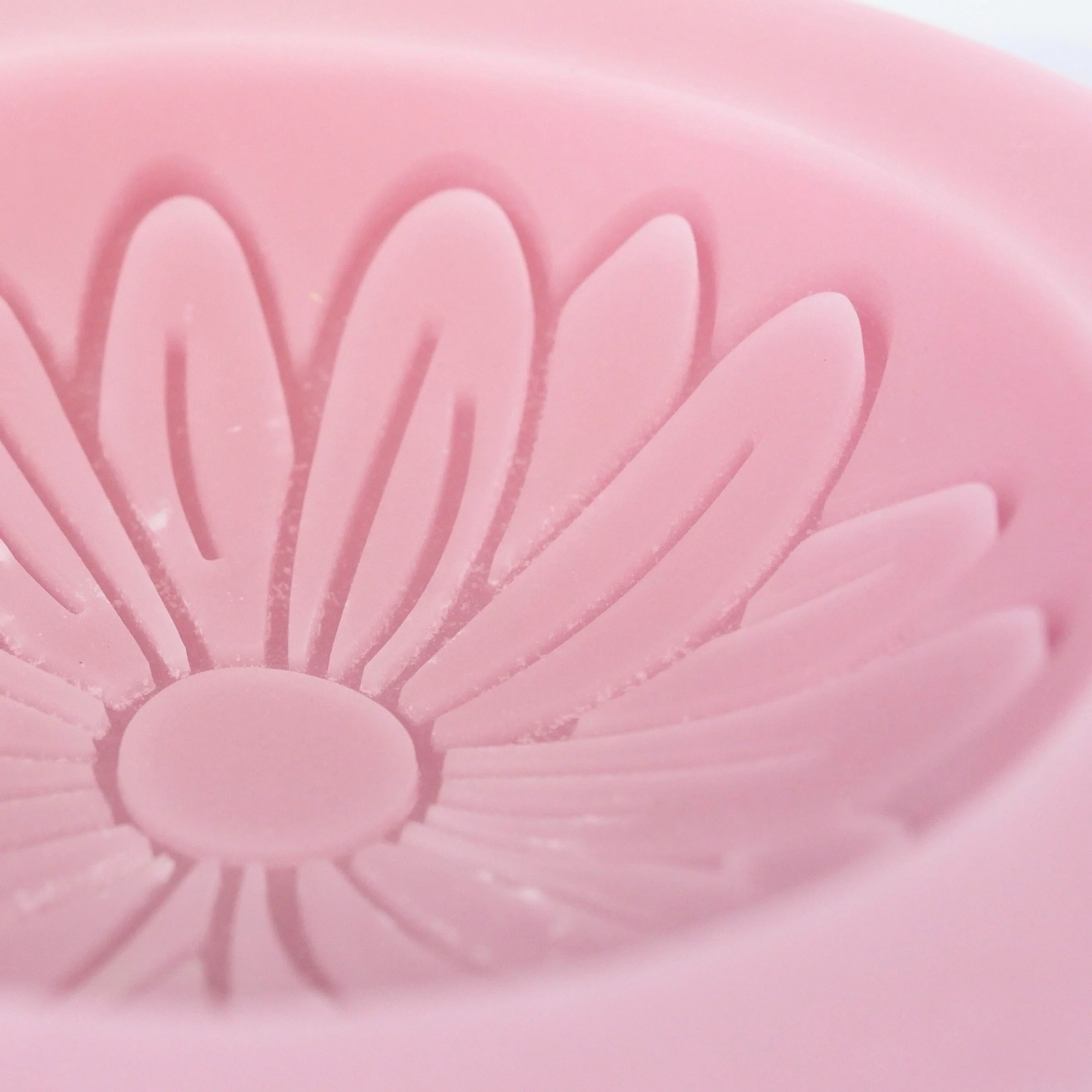 Cranberry Spice Scented Vessel - Flower - Image 4
