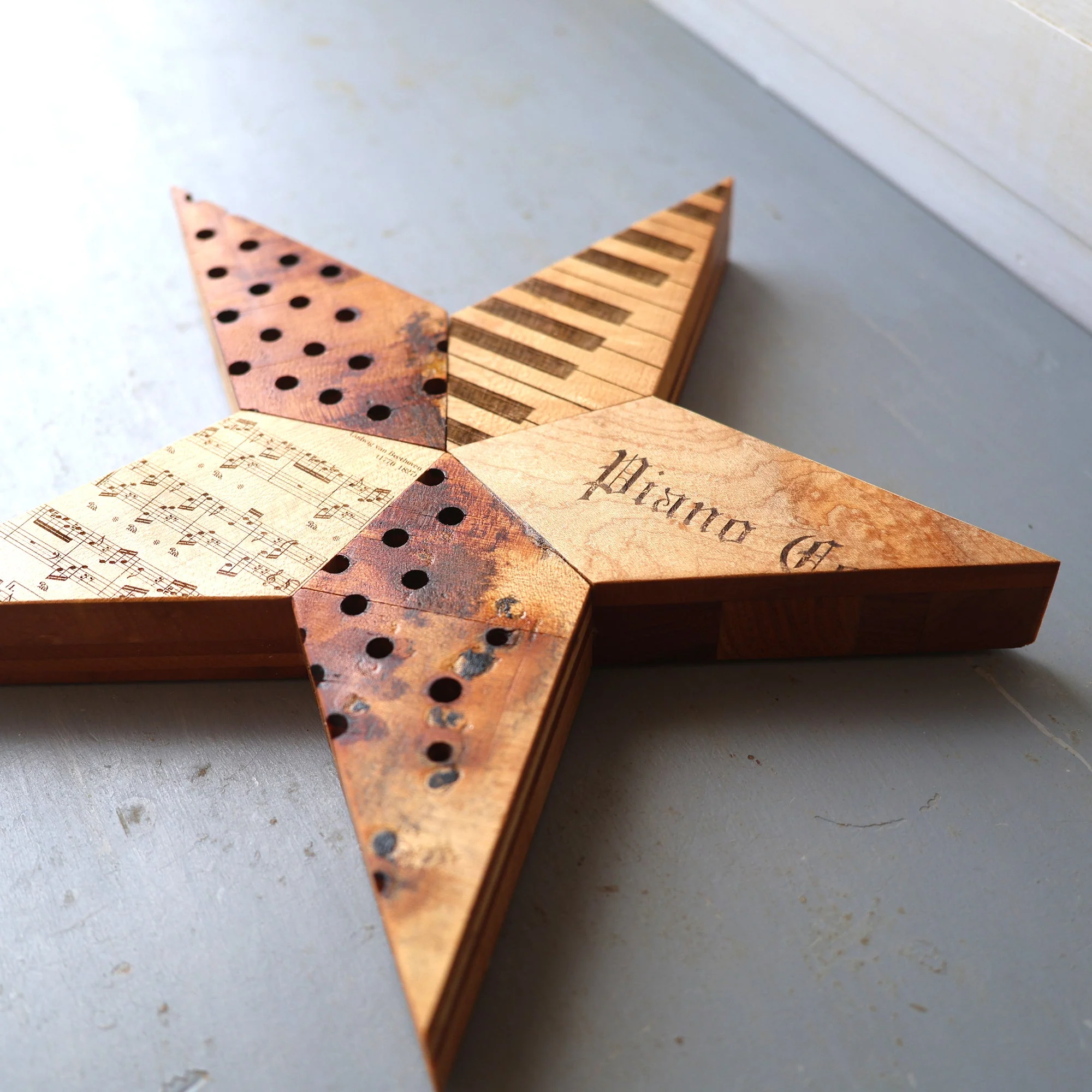Engraved Piano Stars - Image 6