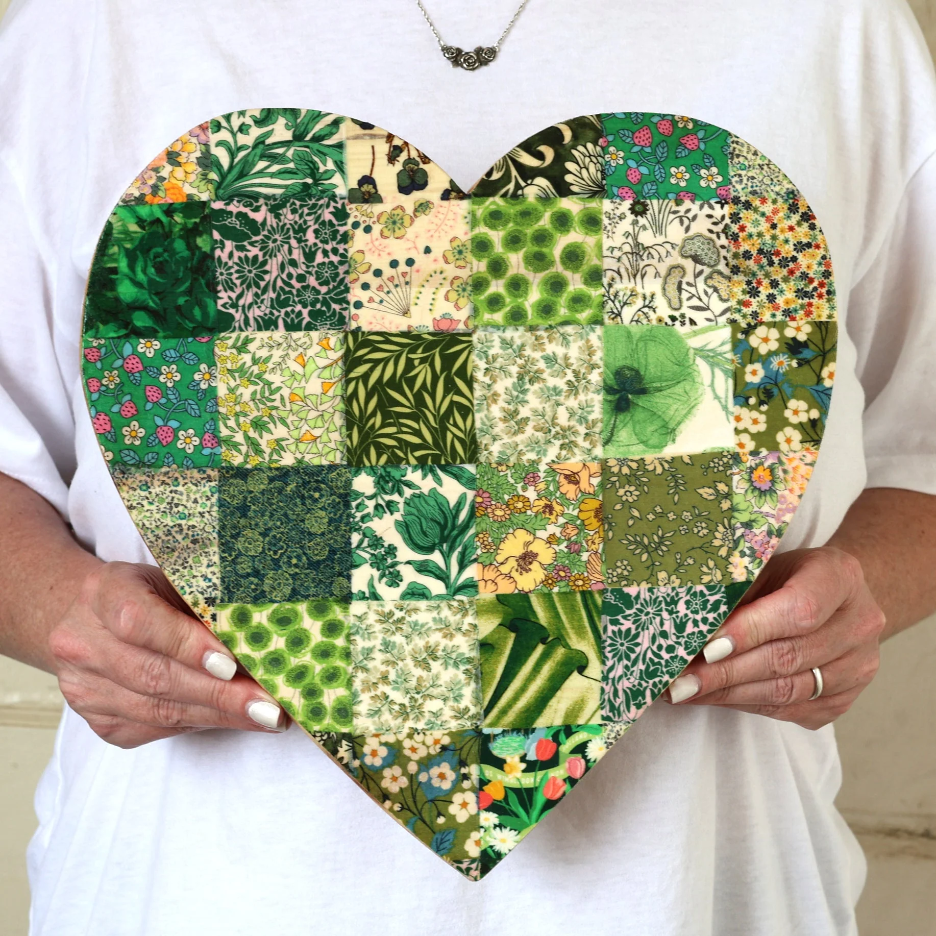 Fabric-Faced Pallet Hearts - Image 8