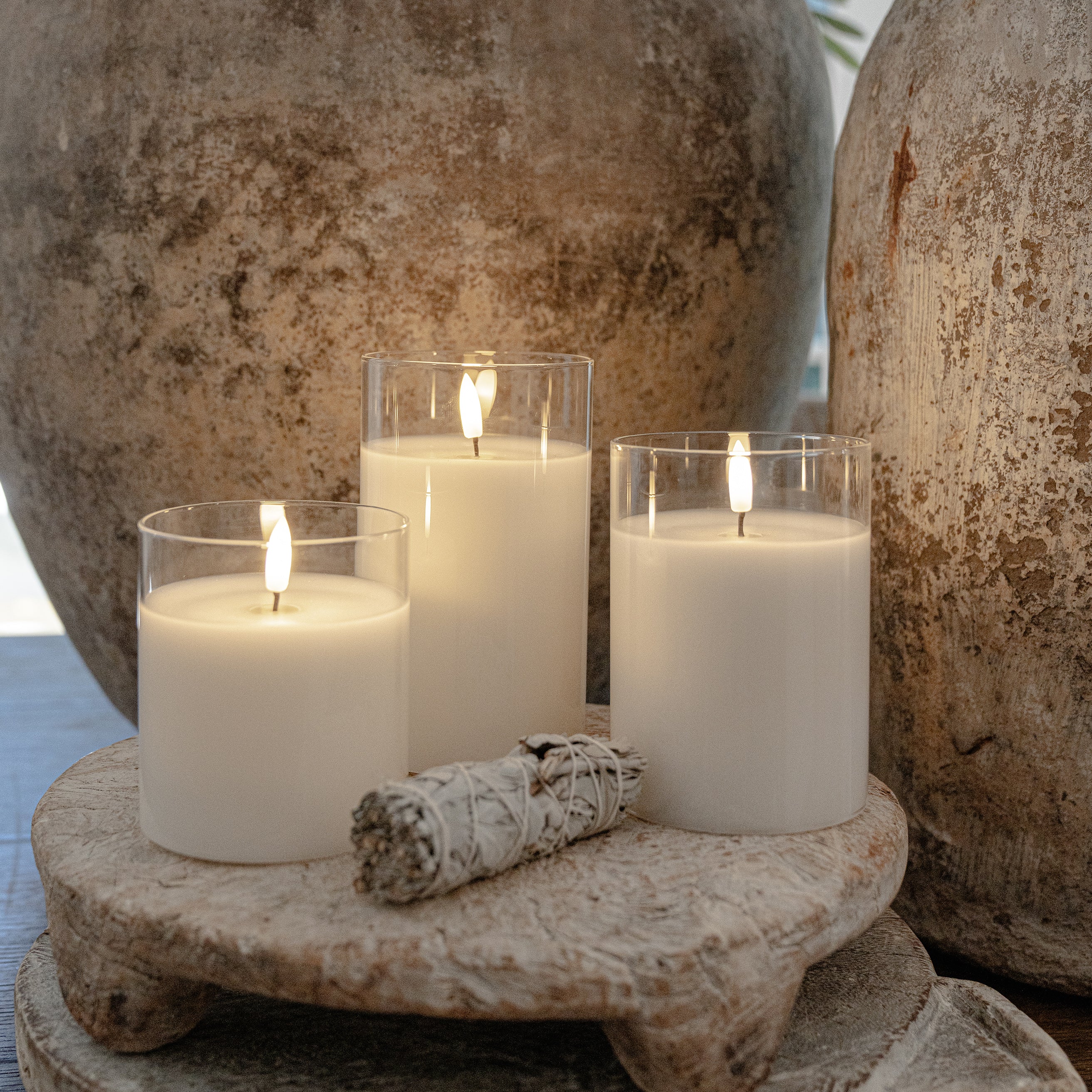 Flameless LED Hurricane Glass Candles - White  - Set of 3 with Remote and Timer - Image 4