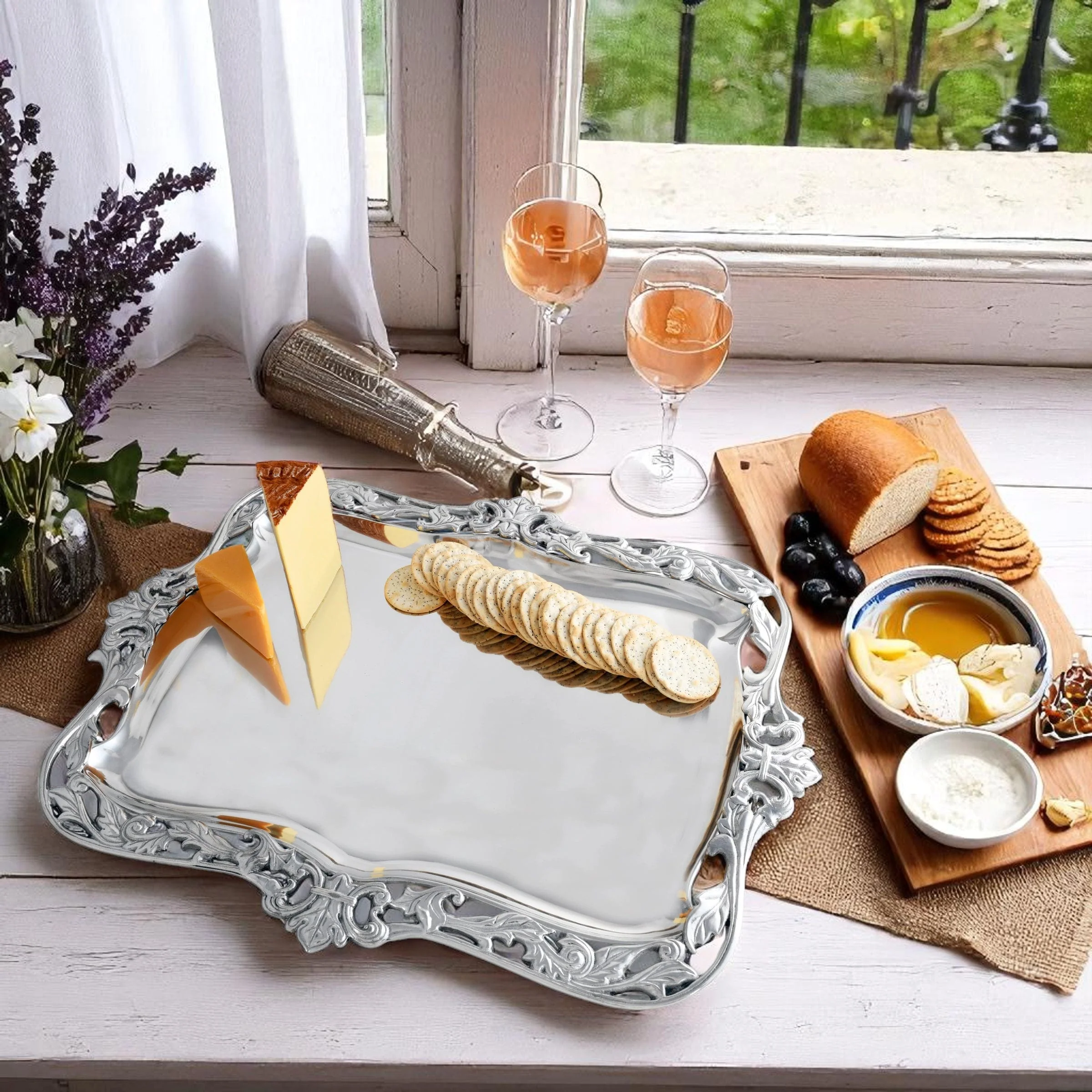 Fleur-De-Lis Acanthus Platter - Image 2