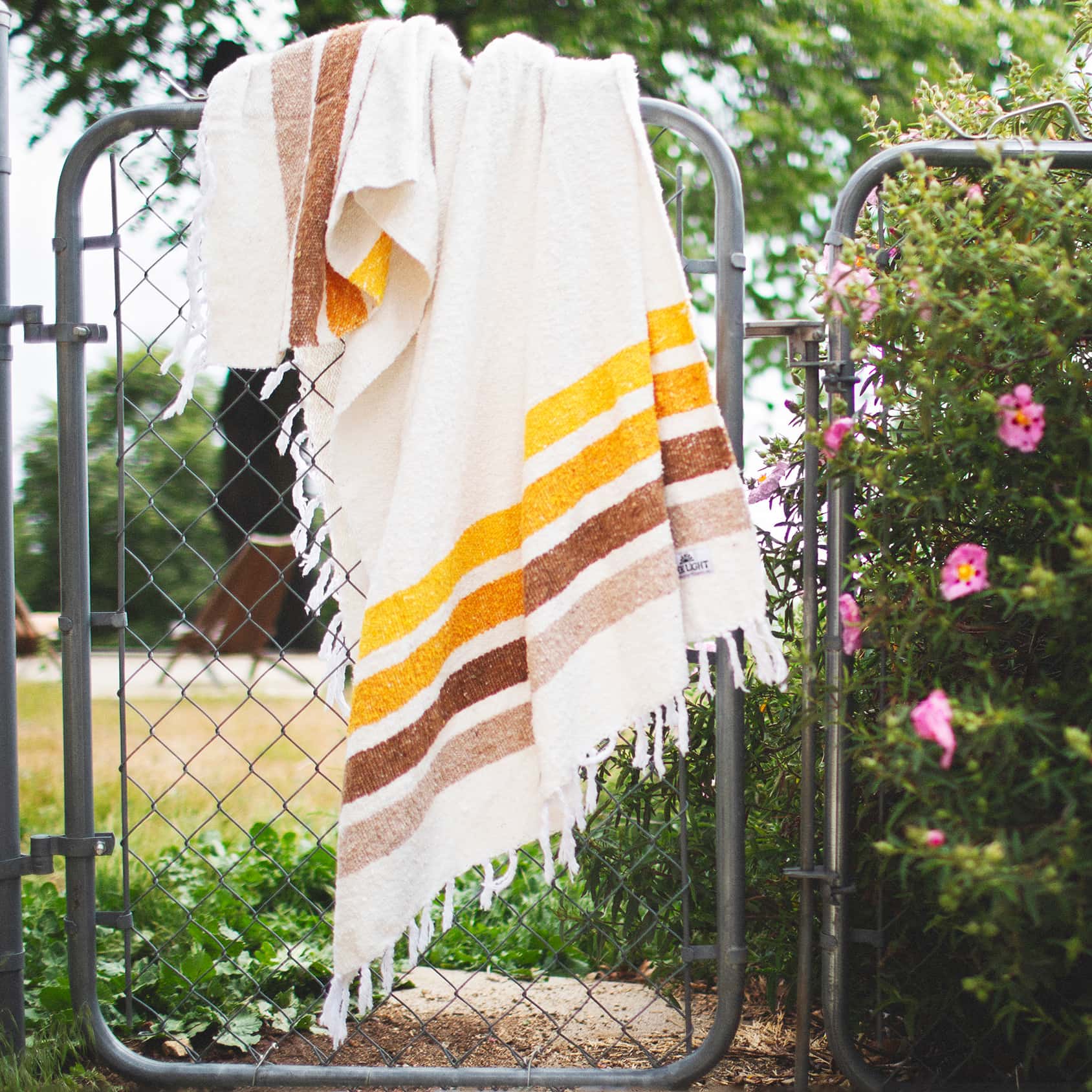 Golden Age Blanket - Image 2