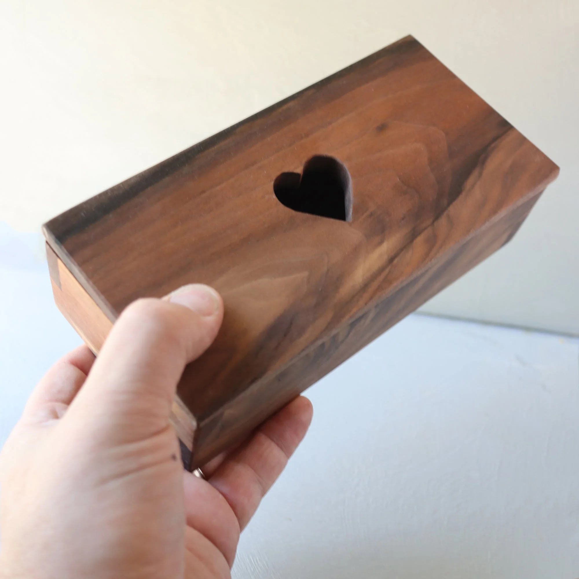 Heart Keepsake Boxes - Image 2