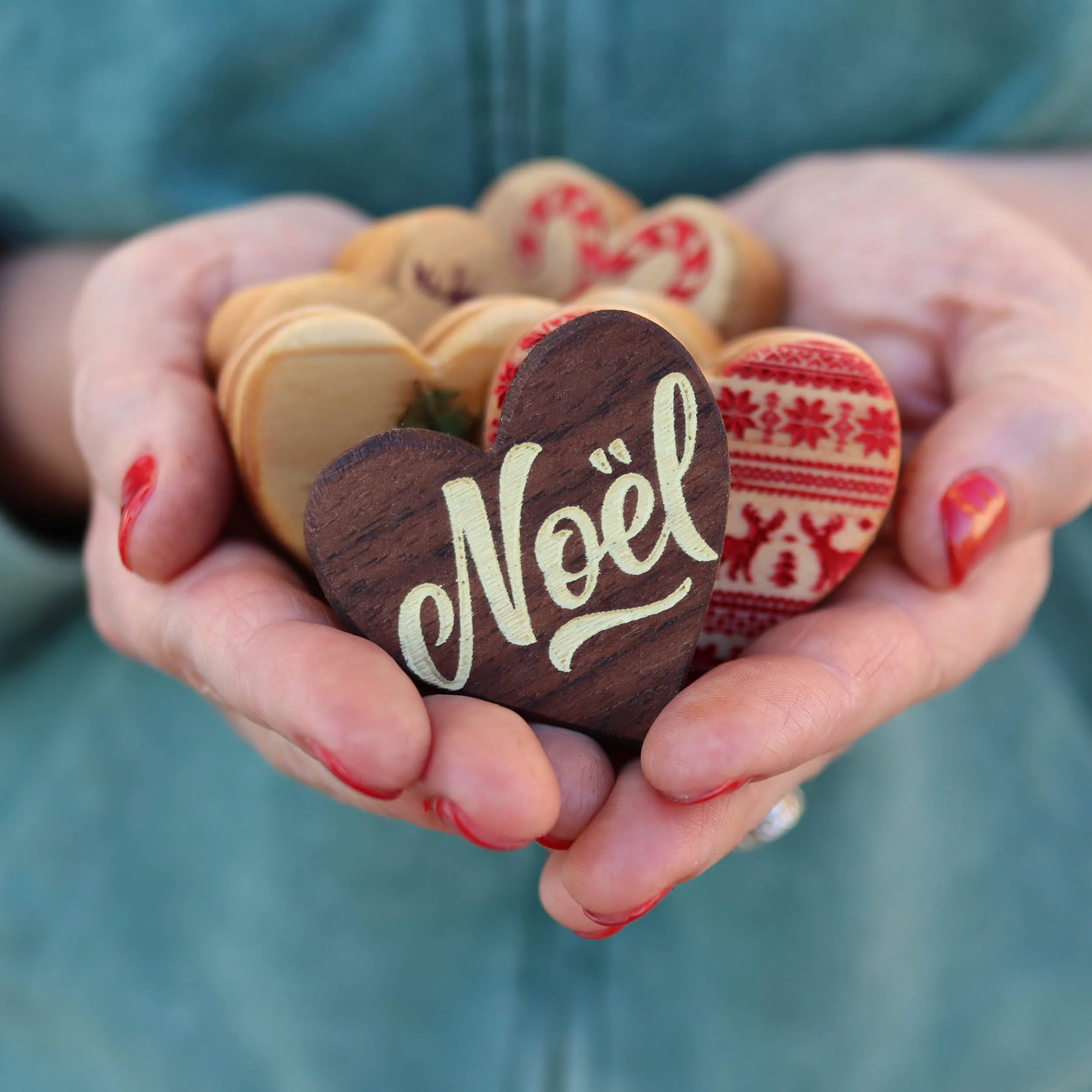 Heart-Shaped Mystery Boxes :: Christmas - Image 2