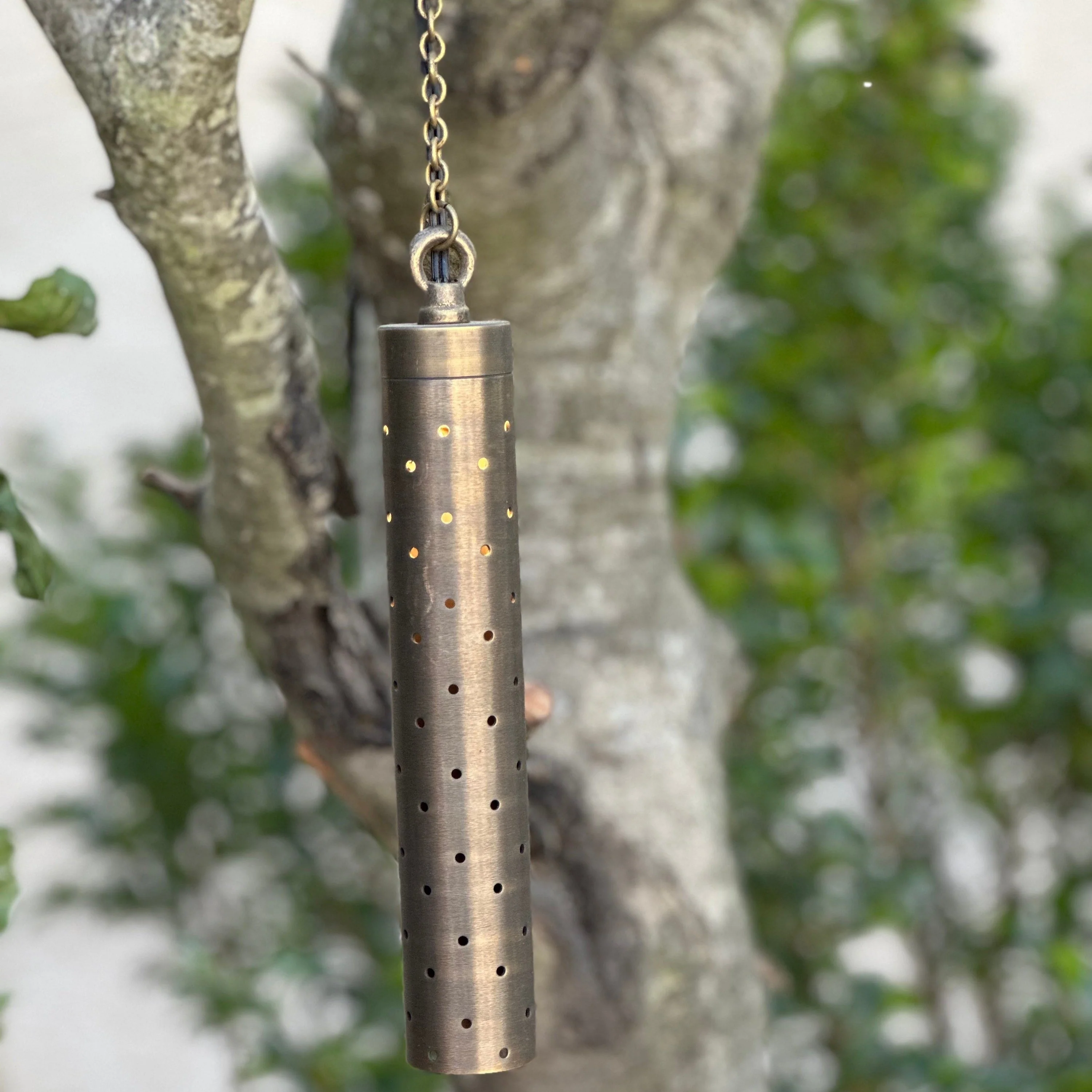 HLBP02 Stelvio Antique Brass Hanging Pendant Light Low Voltage Outdoor Lighting - Image 5