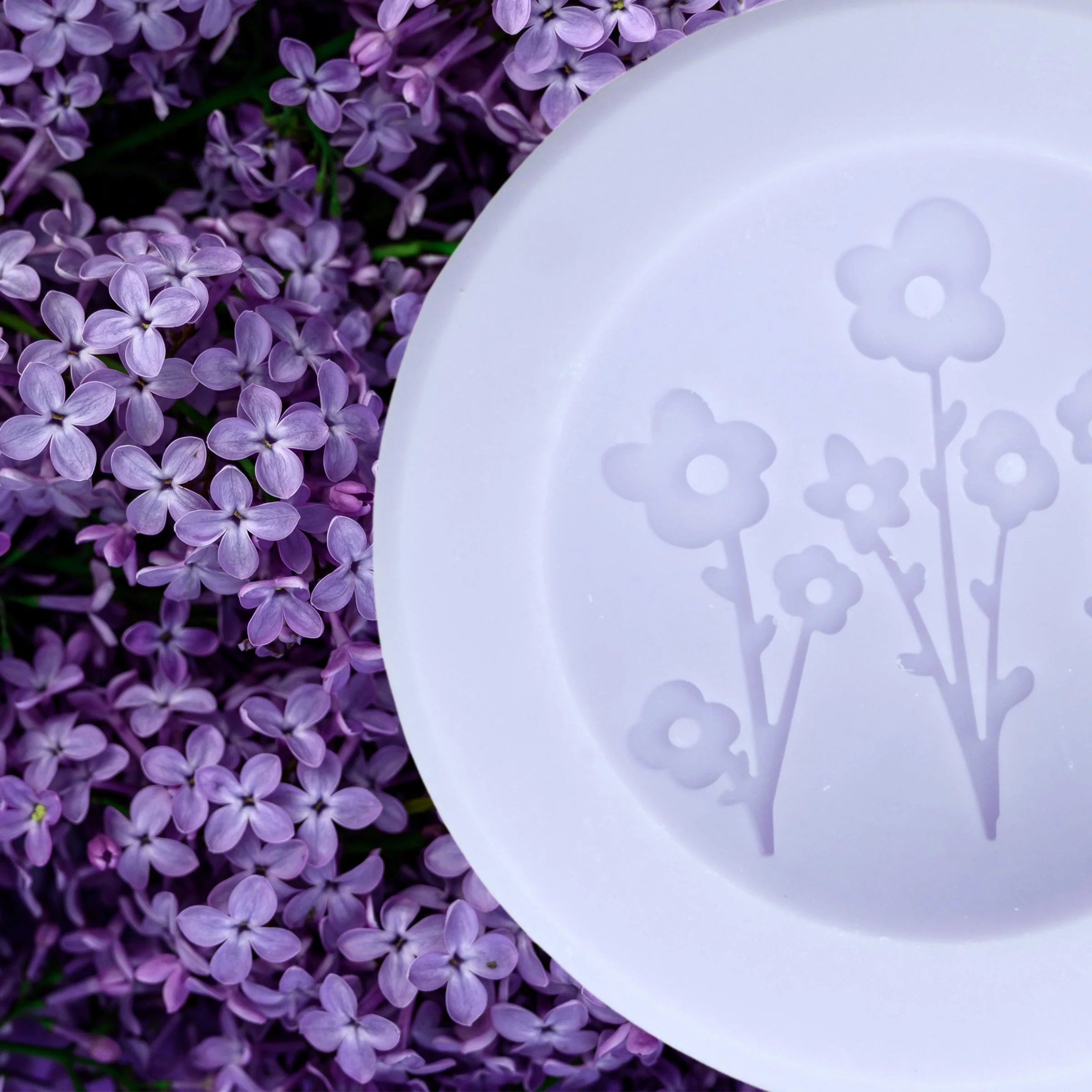 Lilac Blossom Scented Vessel - Flower Group - Image 2