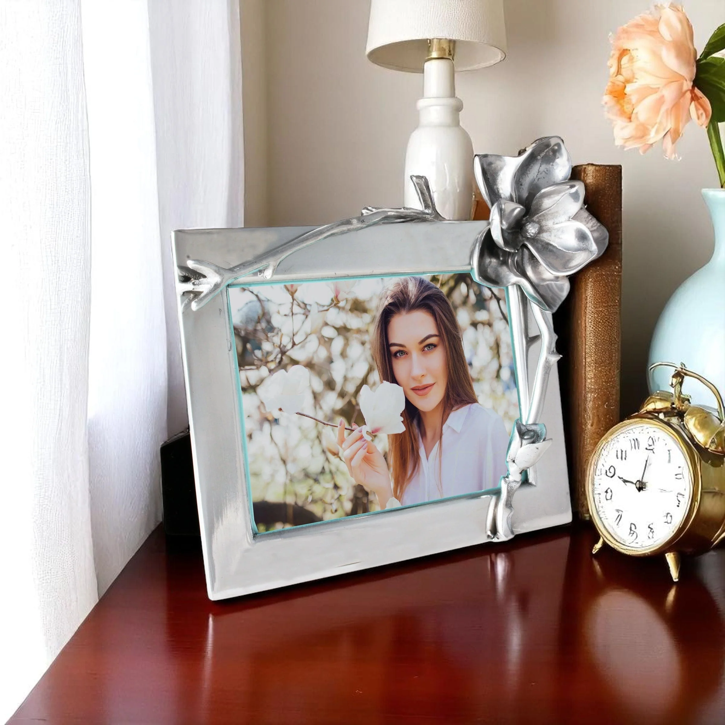 Magnolia Blossom Picture Frame - 4X6 - Image 3