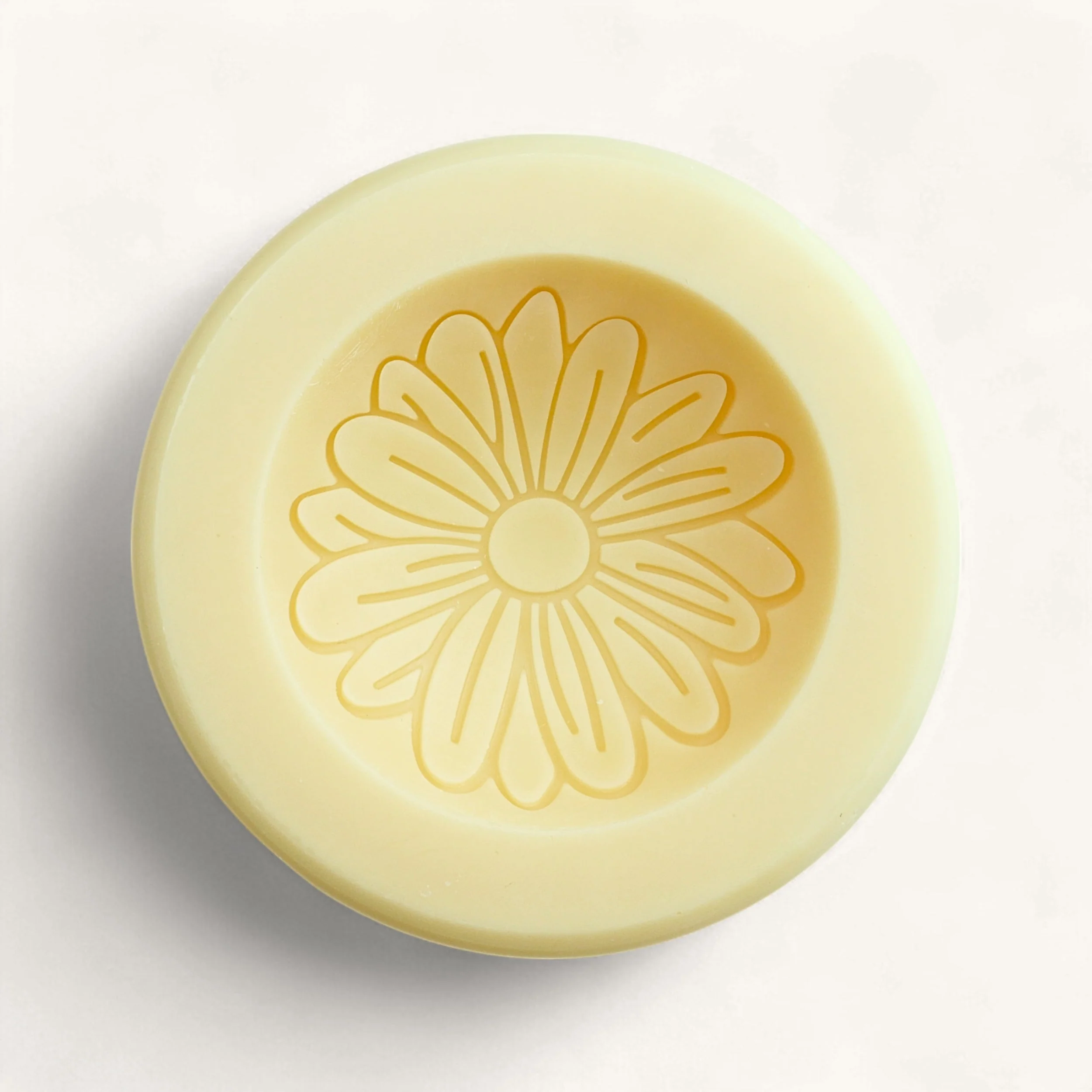 Santal & Coconut Scented Vessel - Flower