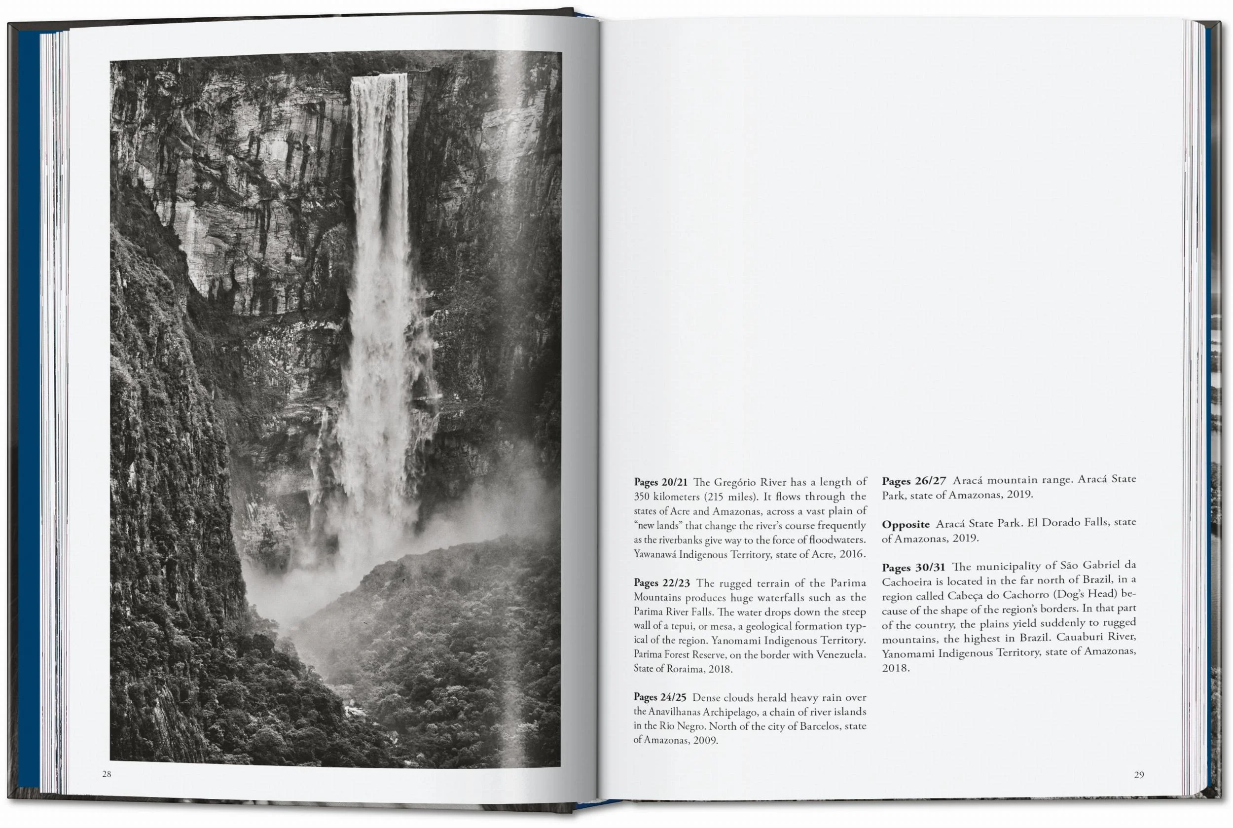 Sebastião Salgado. Amazônia. 45th Ed. (English) - Image 4