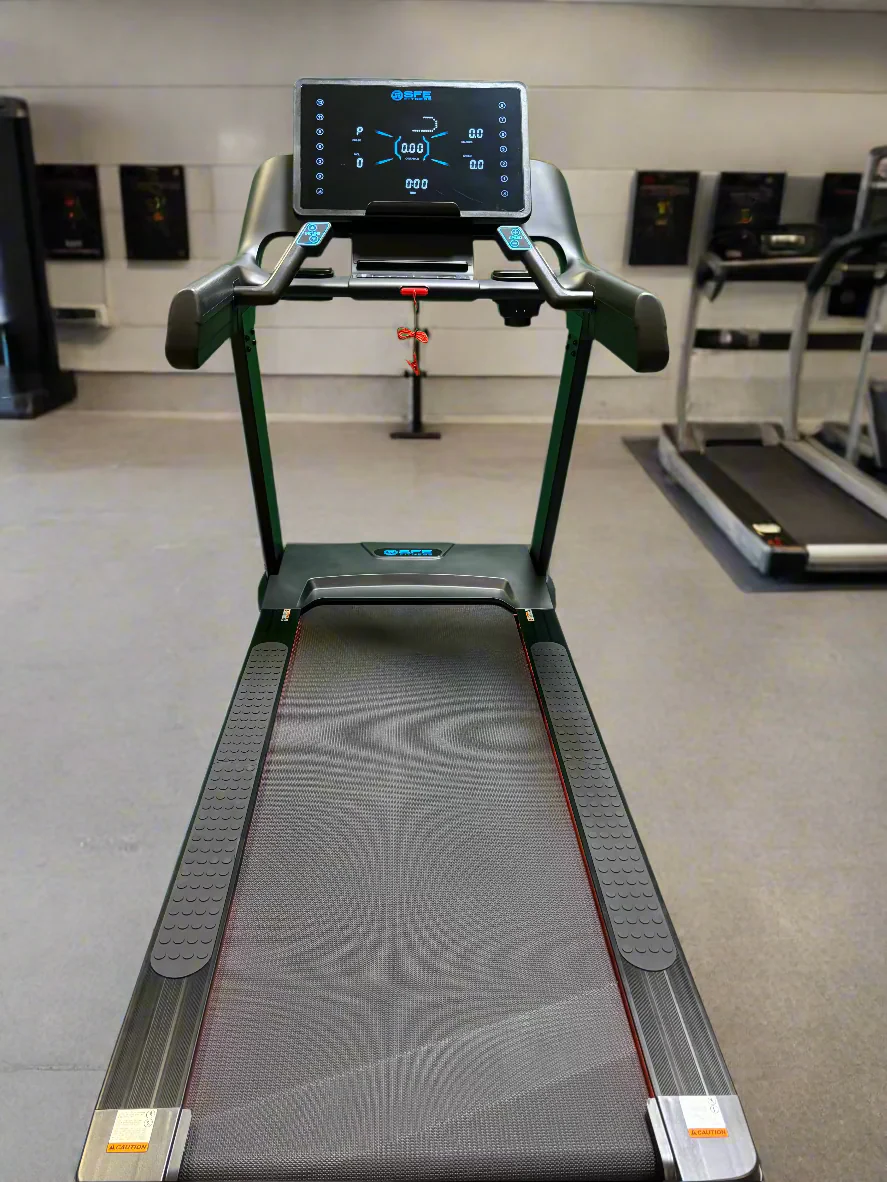 SFE Commercial Pro Treadmill (New) - Image 3