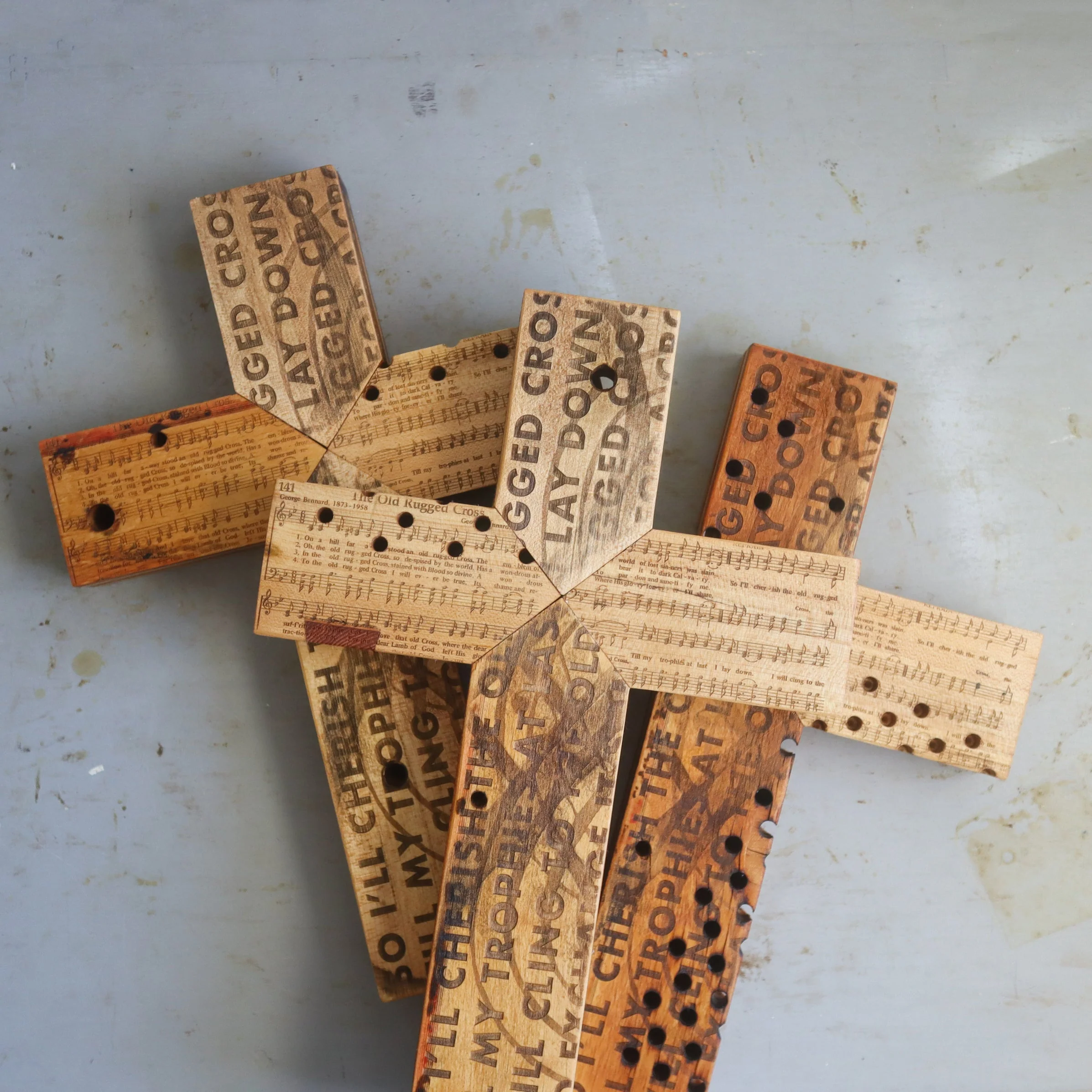 The Old Rugged Cross - Image 3