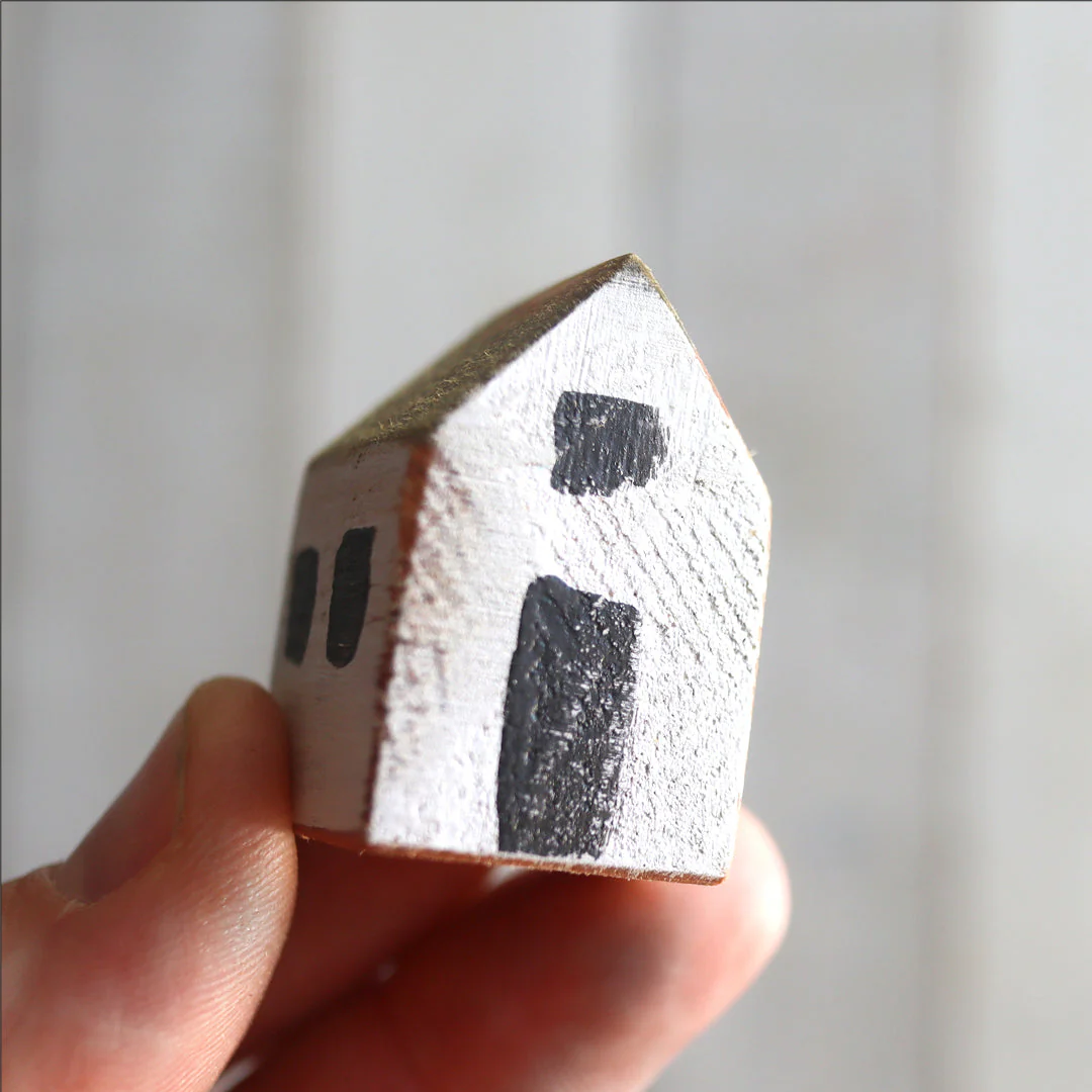 Tiny Wooden Houses - Image 13