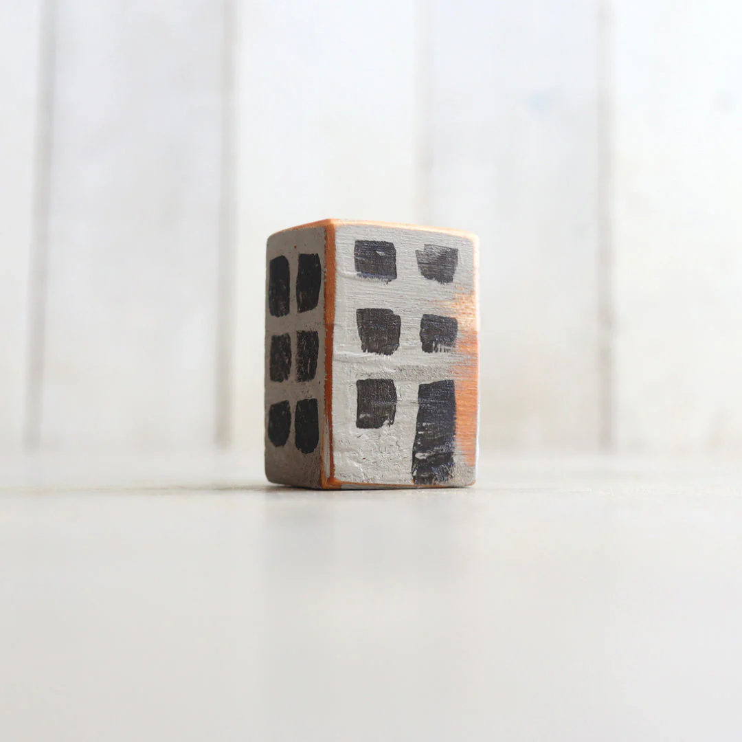 Tiny Wooden Houses - Image 8