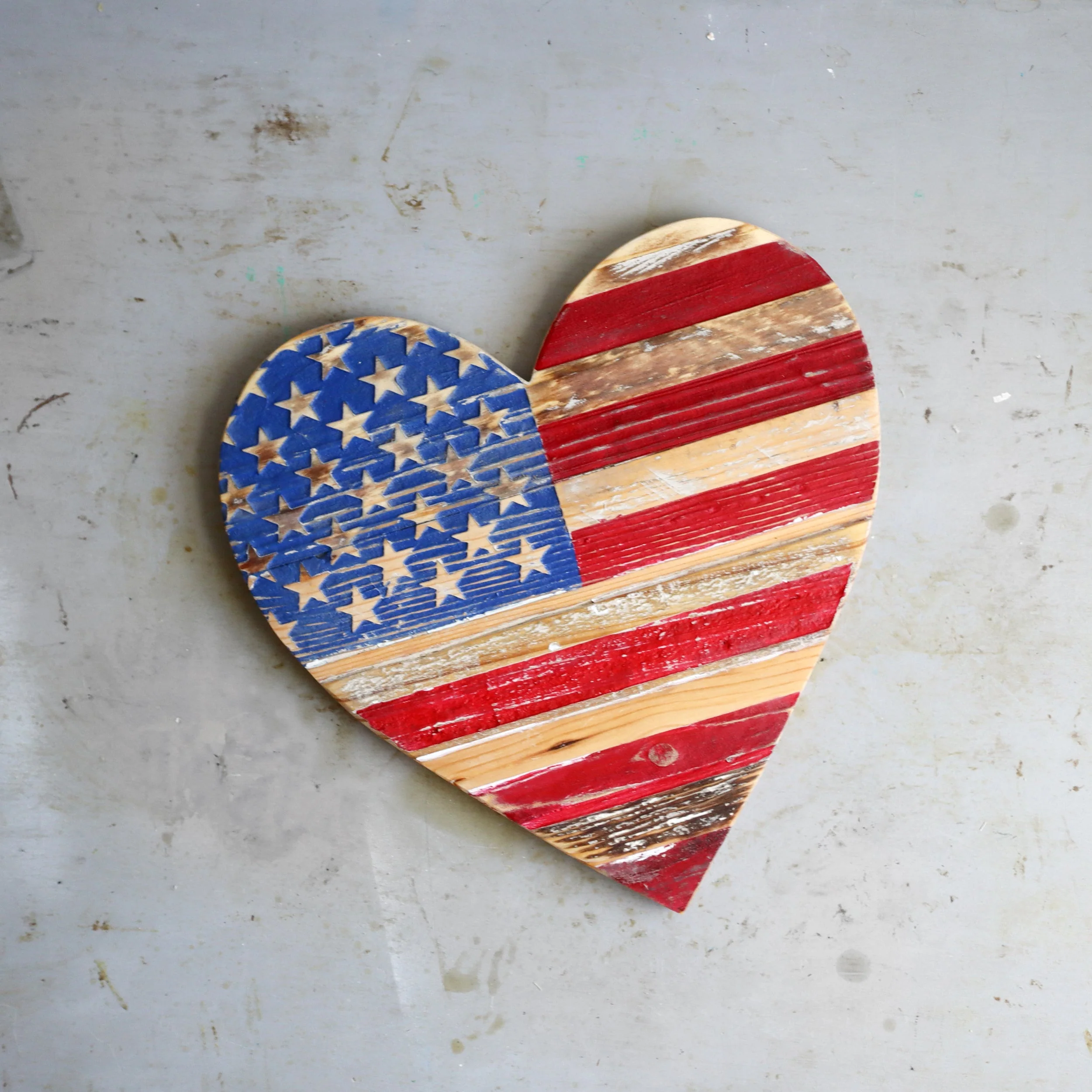 USA Pallet Wood Hearts - Image 5