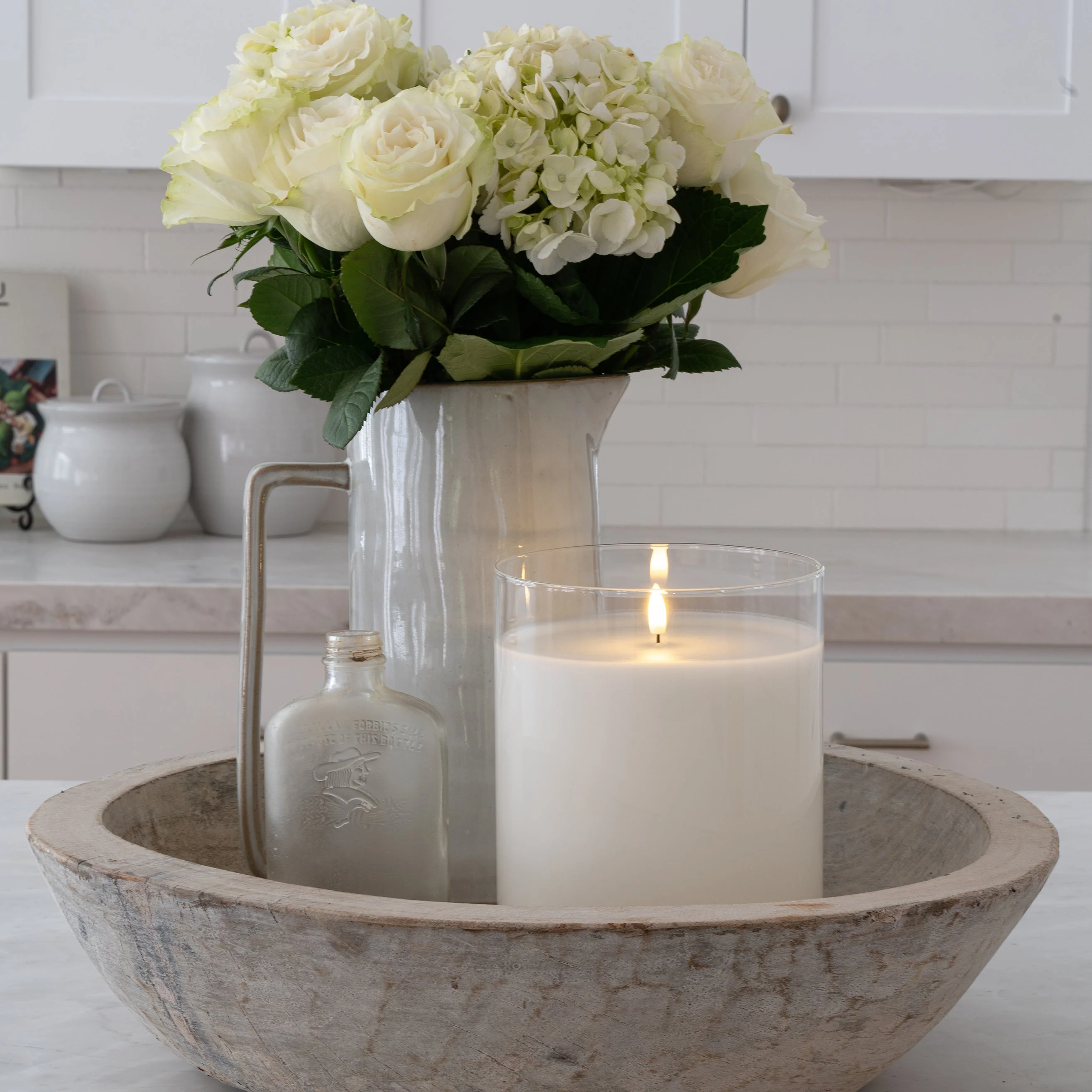 White LED Flameless Hurricane Glass Candle with Timer and Remote - Elegant Ambient Lighting - Image 3