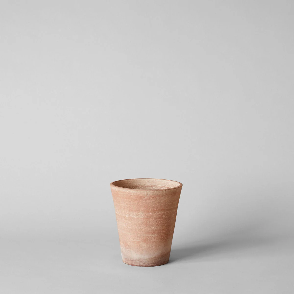 Whitewash Terracotta Studio Planter - Image 11